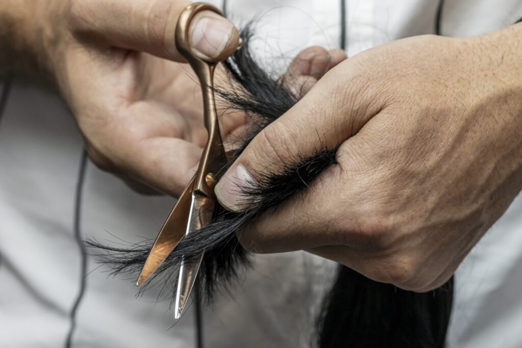 friseurscheren schleifen testen auf echtem haar